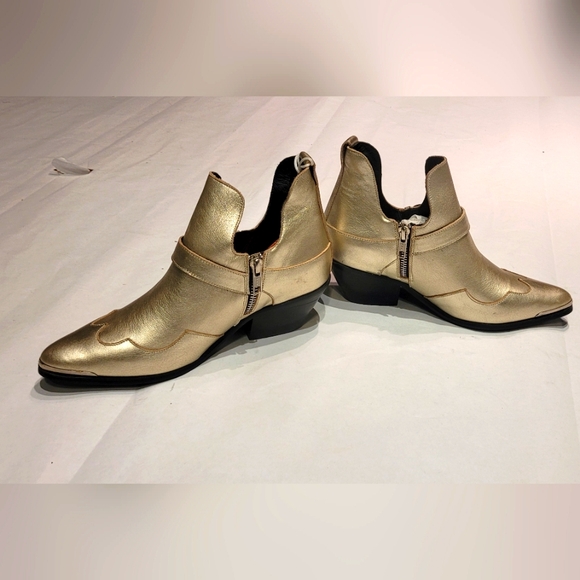 New Cartel Women's Gold leather western style bootie shoe size 7 - Picture 3 of 10